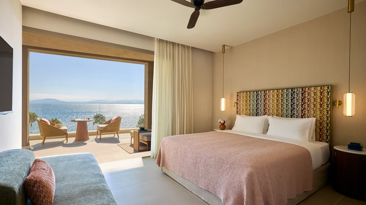 Rooftop Deluxe Double Room Front Sea View